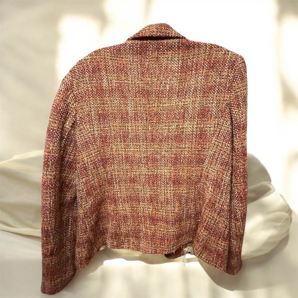 Multicolor Tweed Fabric with Button - Picture 6 of 10
